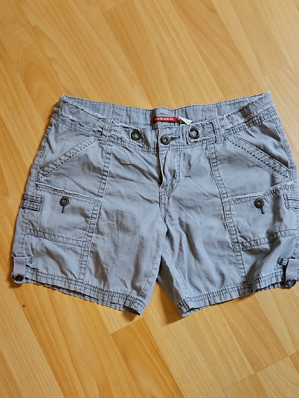 4/$10 UNIONBAY Khaki Cargo Shorts